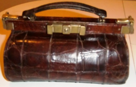 M326M Antique Edwardian Crocodile Skin Gladstone Handbag x